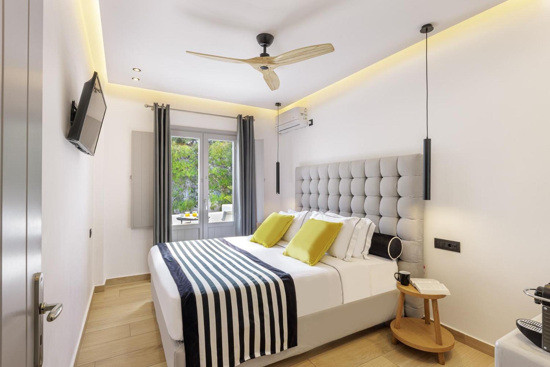 Kalisti Hotel & Suites Fira  Eksteriør billede